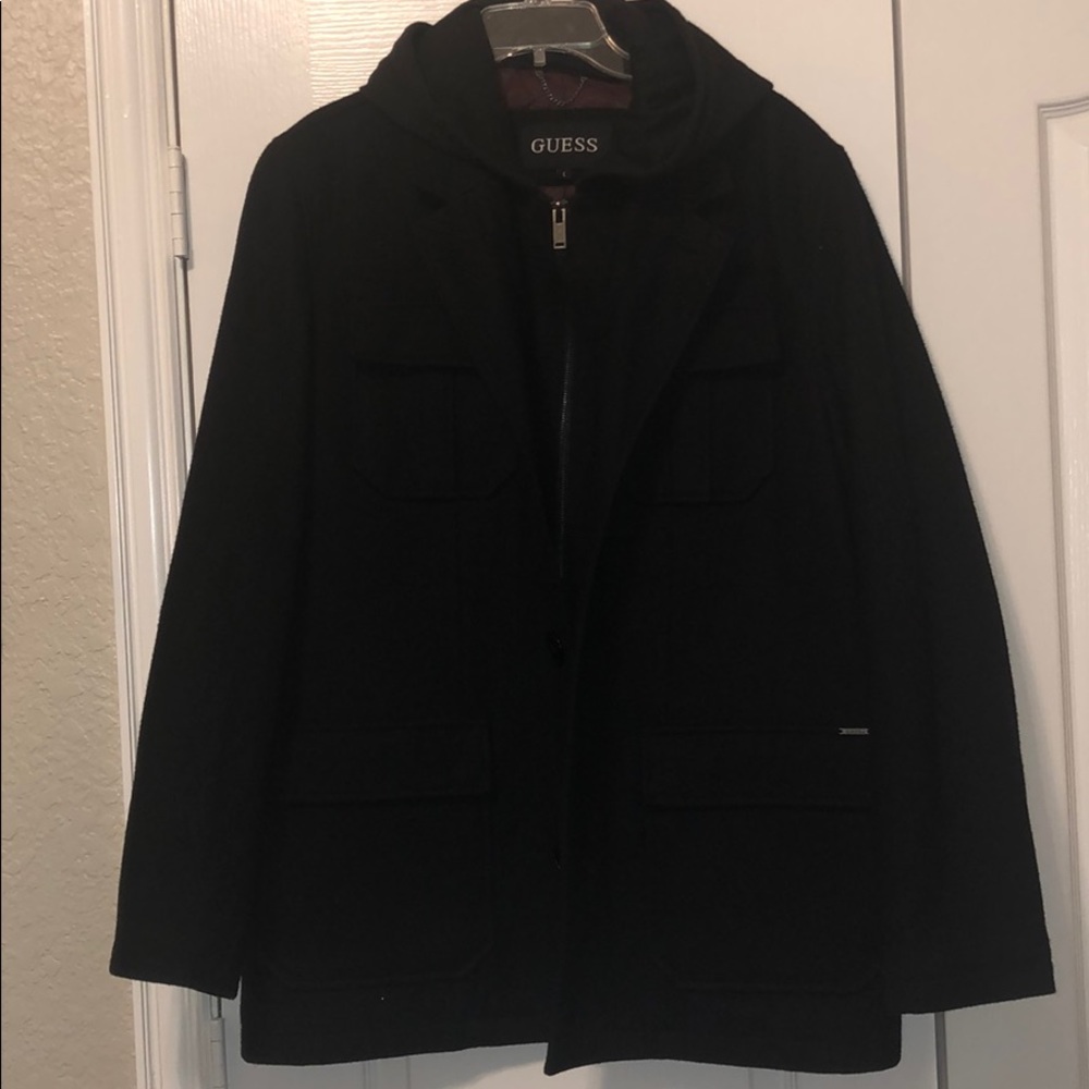 Guess men’s coat with hoodie